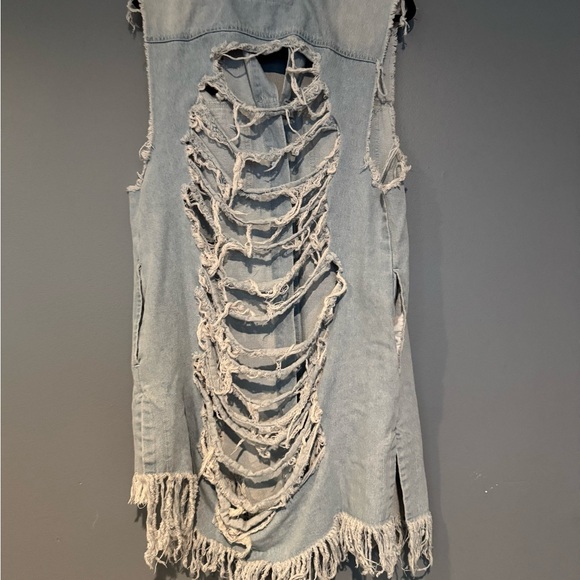 Blue Skinny Denim Jacket with Distressed Details - Picture 6 of 8